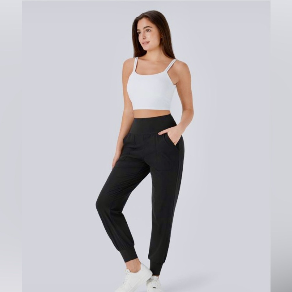 Halara Women’s Black High Waisted Side Pockets Black Casual Joggers